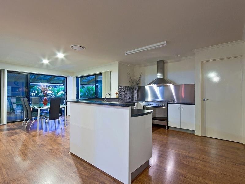 17 Observatory Drive, Reedy Creek QLD 4227