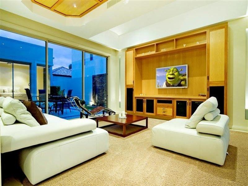 8034 Key Waters, Sanctuary Cove QLD 4212