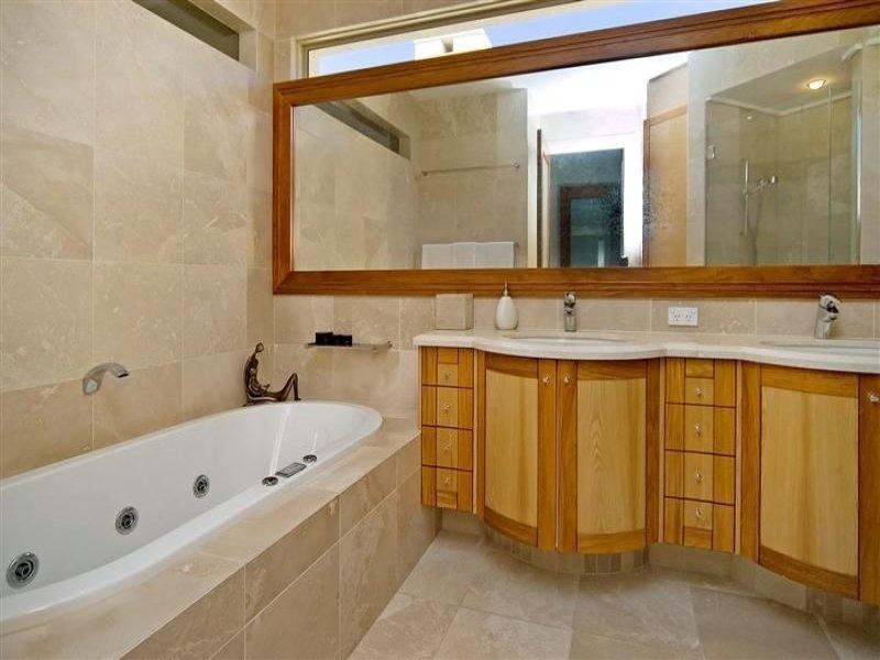 8034 Key Waters, Sanctuary Cove QLD 4212