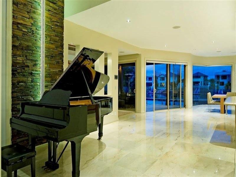 8034 Key Waters, Sanctuary Cove QLD 4212