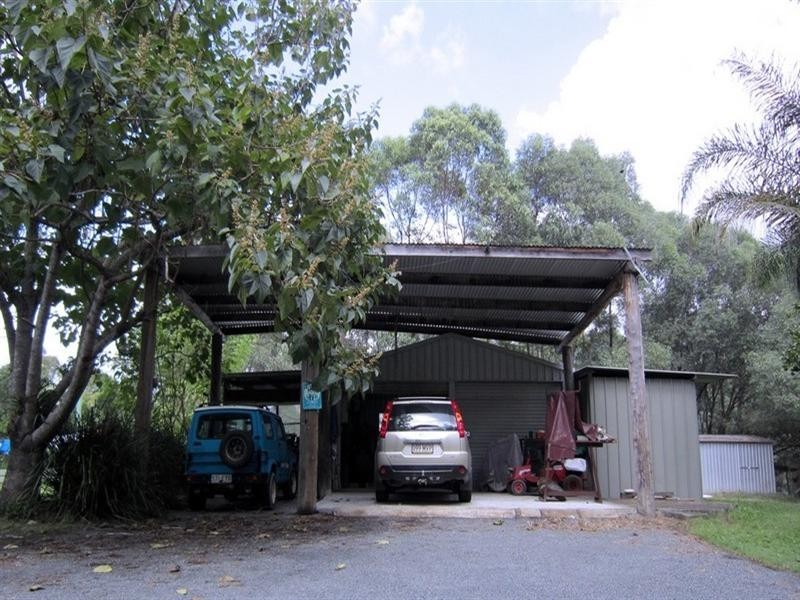 84 Chesterton Road, Guanaba QLD 4210