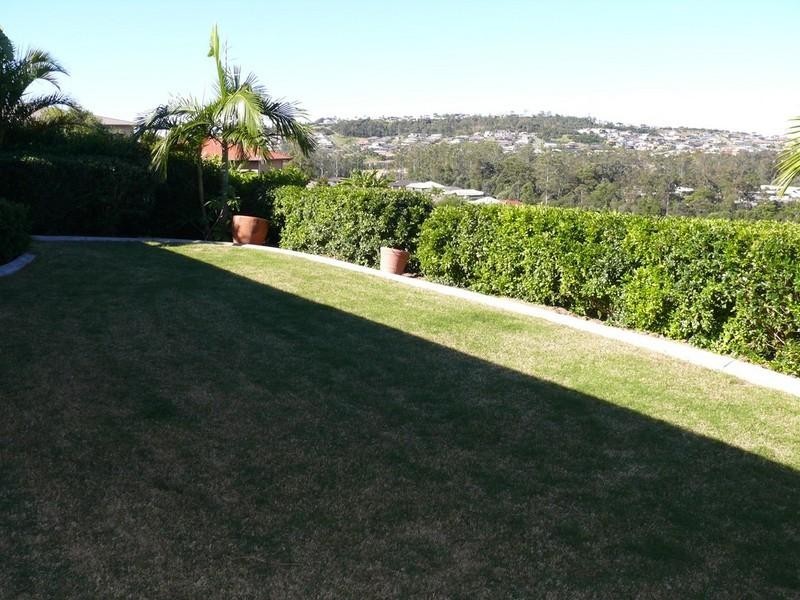 23 Maloney Crescent, Maudsland QLD 4210
