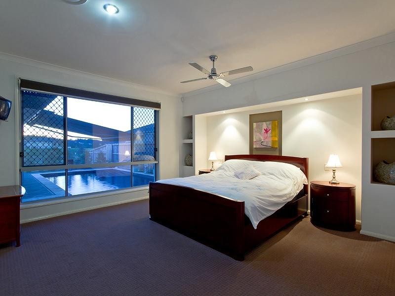 8 Rushcutter Avenue, Oxenford QLD 4210