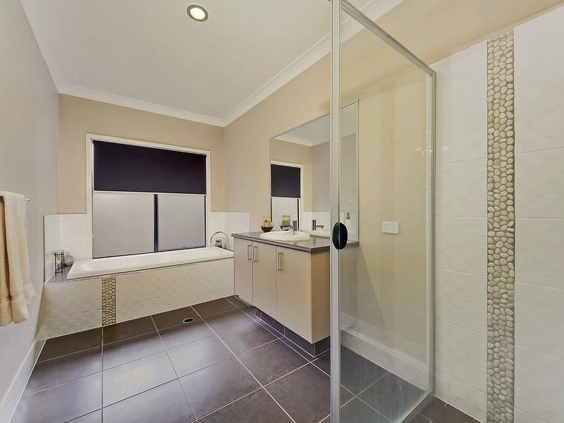 14 Peregrine Crescent, Coomera QLD 4209