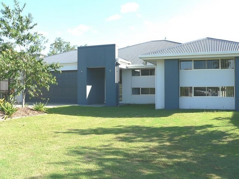 10 Lawson Street, Upper Coomera QLD 4209