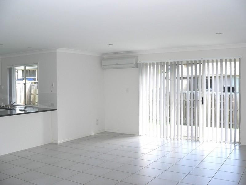 10 Lawson Street, Upper Coomera QLD 4209