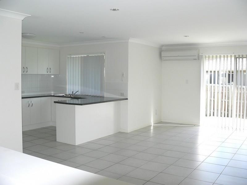 10 Lawson Street, Upper Coomera QLD 4209