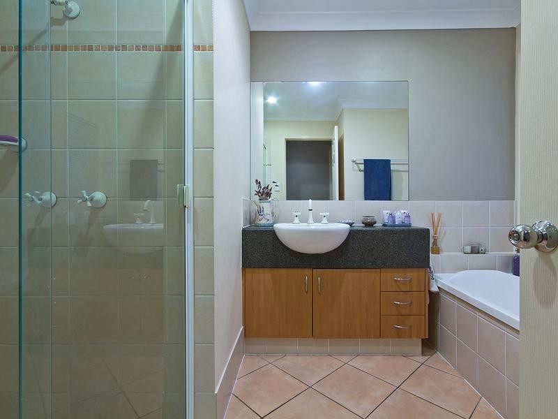 21 Glasswing Drive, Upper Coomera QLD 4209