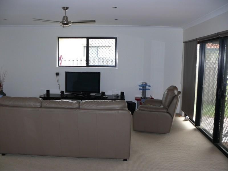 82 Fawn Street, Upper Coomera QLD 4209