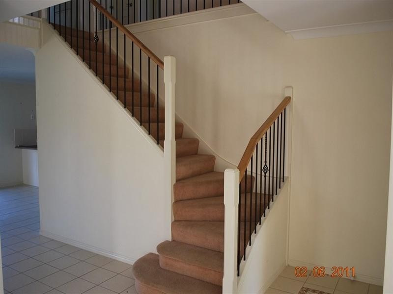 86 Billinghurst Crescent, Upper Coomera QLD 4209