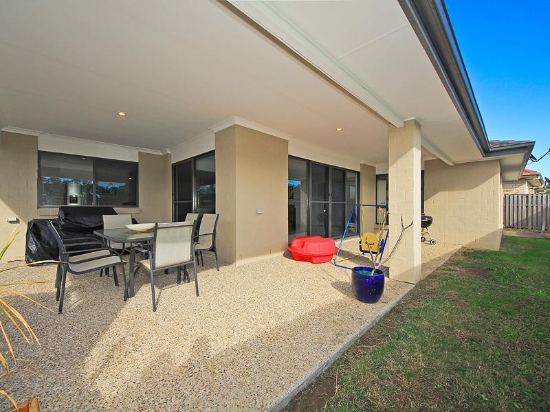 6 Ansett Way, Upper Coomera QLD 4209