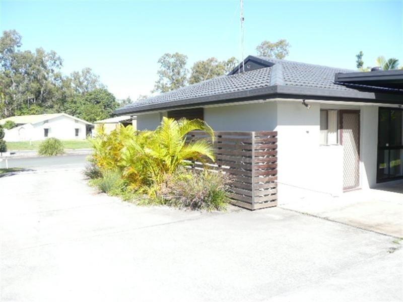 1/10 Wilmington Court, Helensvale QLD 4212