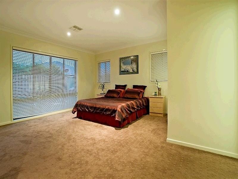 26 Temple Island Circuit, Oxenford QLD 4210