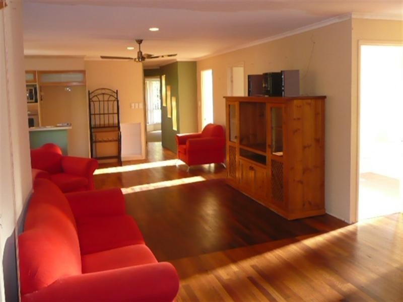 129 Mildura Drive, Helensvale QLD 4212