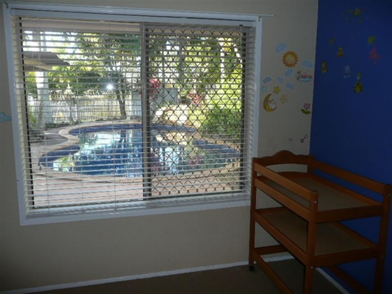 129 Mildura Drive, Helensvale QLD 4212