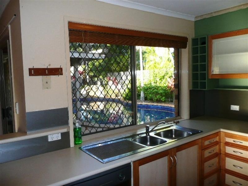 129 Mildura Drive, Helensvale QLD 4212