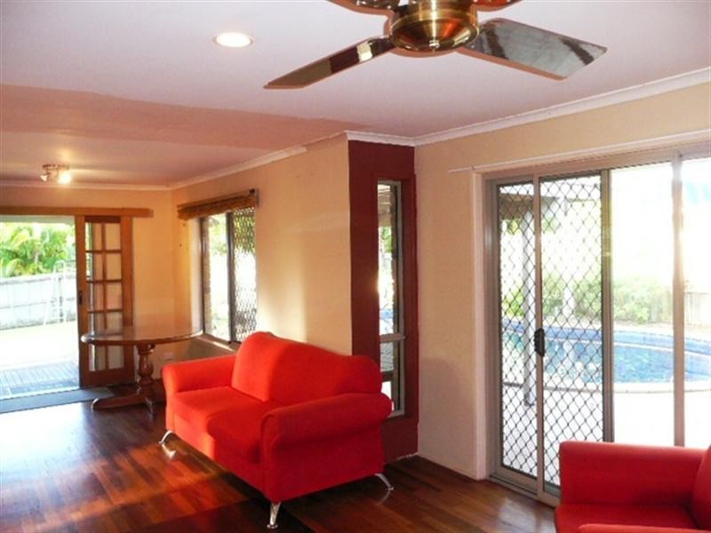 129 Mildura Drive, Helensvale QLD 4212