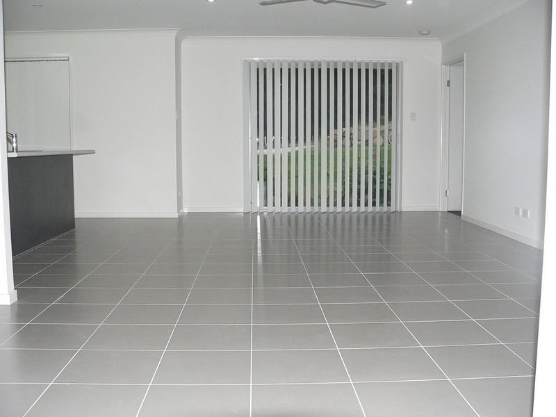 1/1 Portimao Court, Oxenford QLD 4210