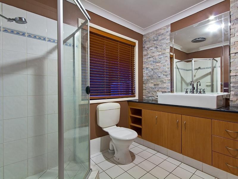 5 Sandhurst Crescent, Upper Coomera QLD 4209