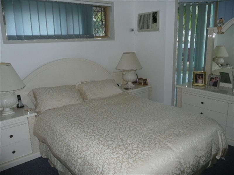 31 Nina Parade, Arundel QLD 4214