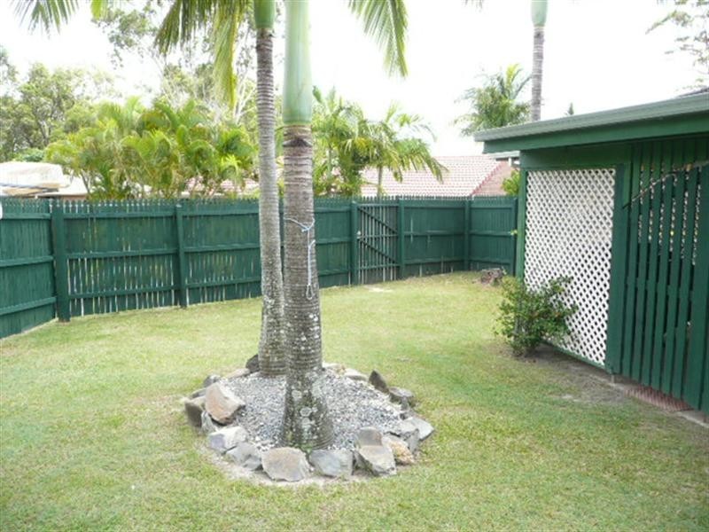 31 Nina Parade, Arundel QLD 4214