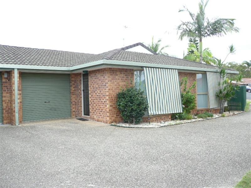 31 Nina Parade, Arundel QLD 4214