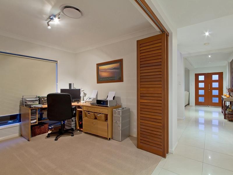 3 Westward Way, Coomera QLD 4209