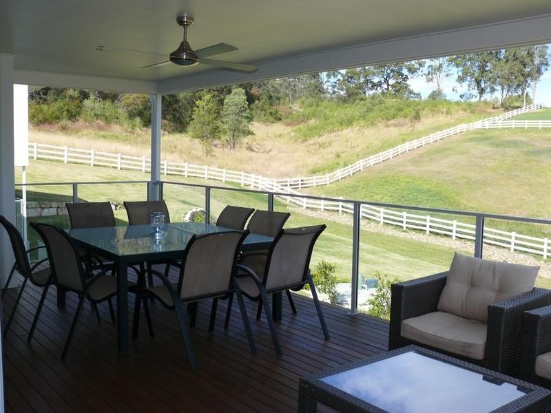 28 Huntington Drive, Maudsland QLD 4210