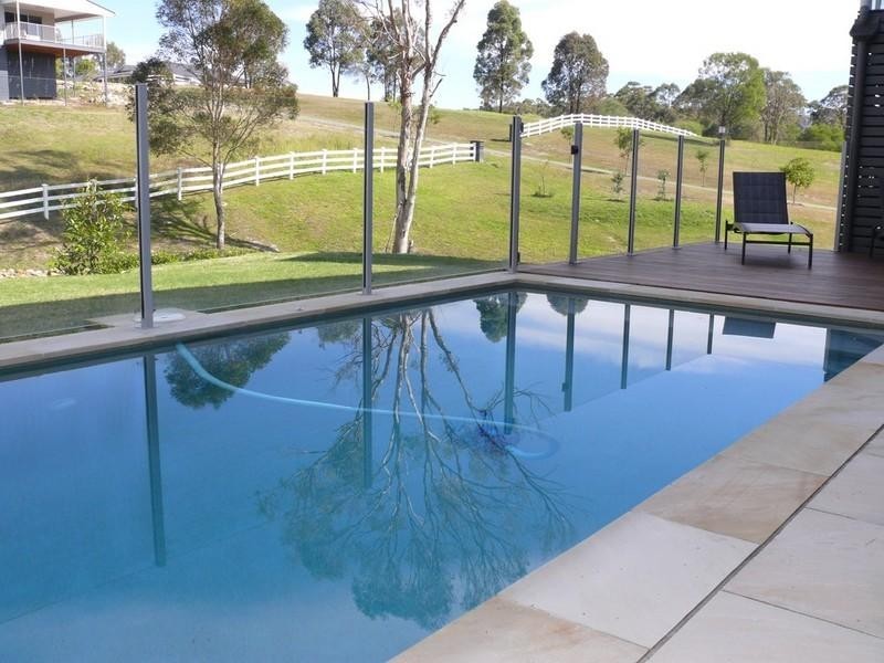 28 Huntington Drive, Maudsland QLD 4210