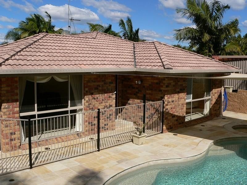 3 Rosedale Place, Helensvale QLD 4212