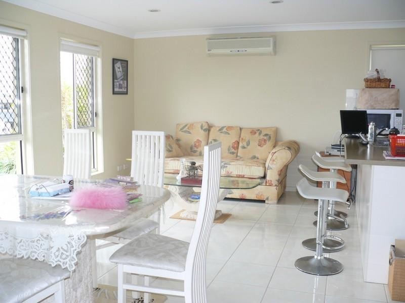 16 Flynn Court, Maudsland QLD 4210