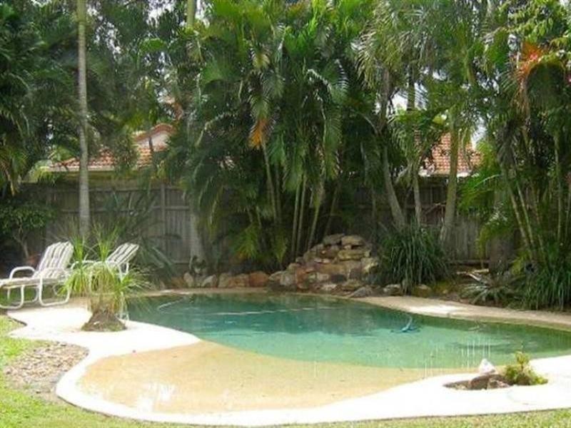 113 Monterey Keys Drive, Helensvale QLD 4212