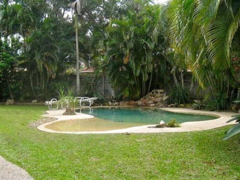 113 Monterey Keys Drive, Helensvale QLD 4212