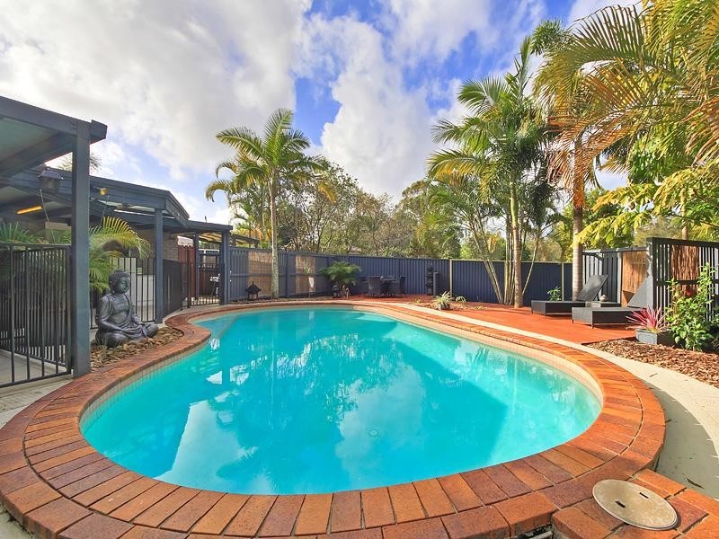 19 Rosedale Place, Helensvale QLD 4212