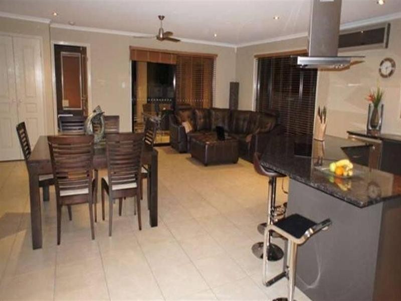 1 Oceanis Drive, Oxenford QLD 4210