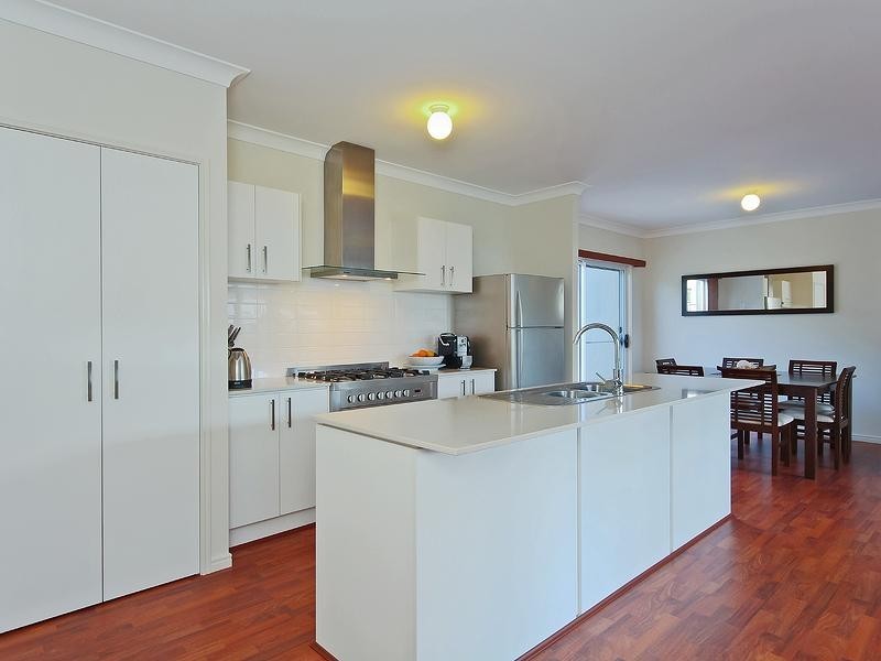 17 Garawarra Crescent, Upper Coomera QLD 4209