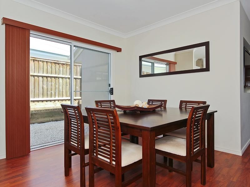 17 Garawarra Crescent, Upper Coomera QLD 4209