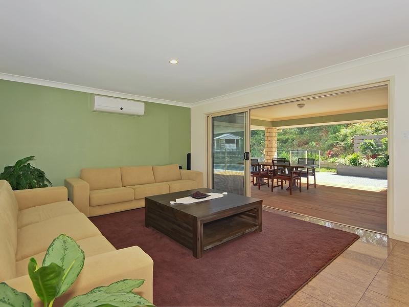 41 Mountain View Crest, Mount Nathan QLD 4211