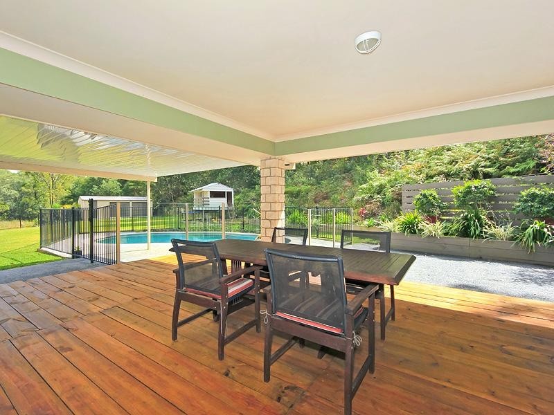 41 Mountain View Crest, Mount Nathan QLD 4211