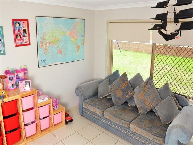 10 Creek Flat Road, Mount Nathan QLD 4211