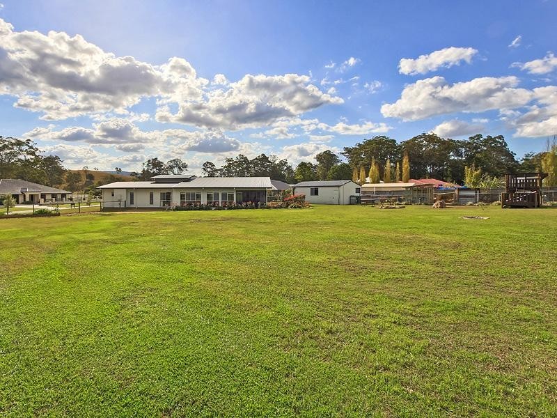 6 Creek Flat Road, Mount Nathan QLD 4211