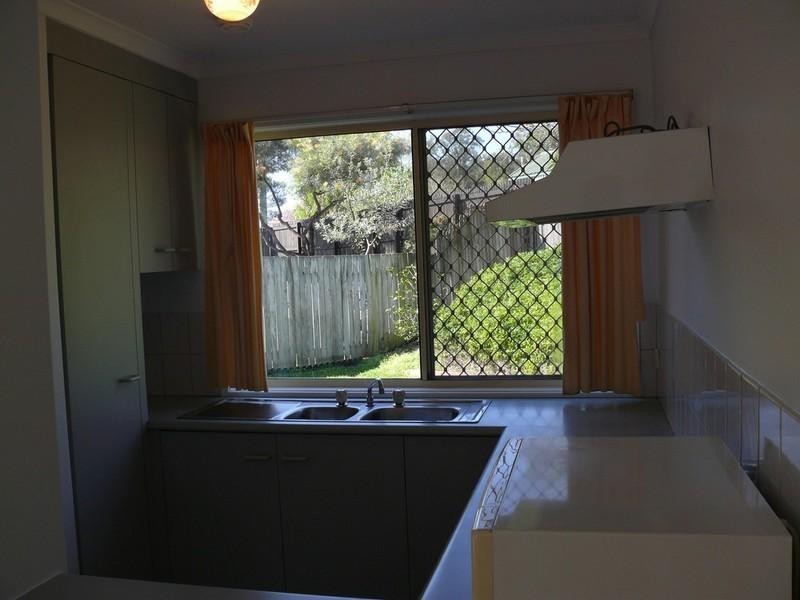 1/12 Helensvale Road, Helensvale QLD 4212