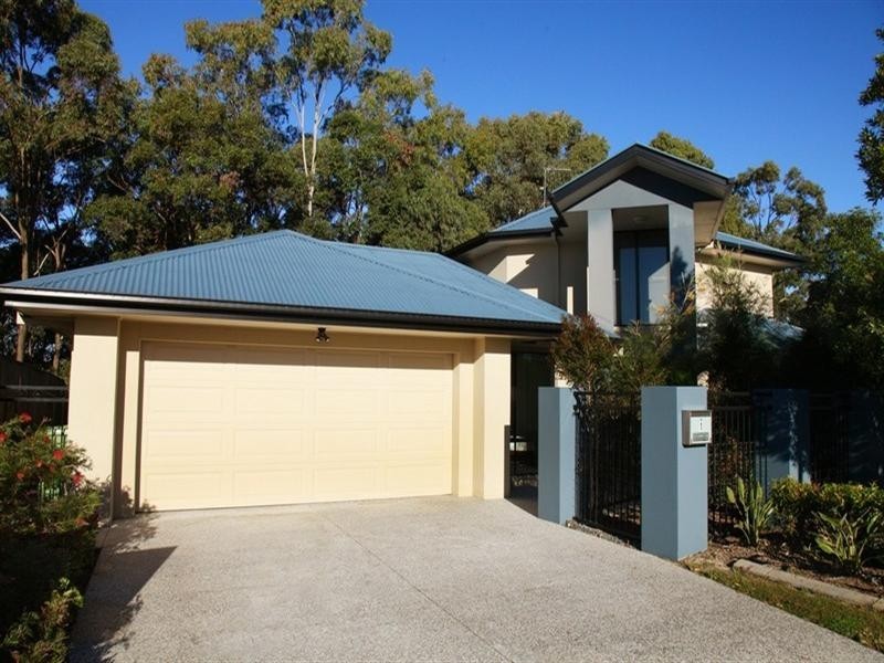 1 Village High Crescent, Coomera QLD 4209