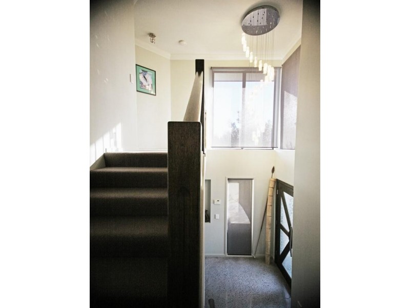 1 Village High Crescent, Coomera QLD 4209