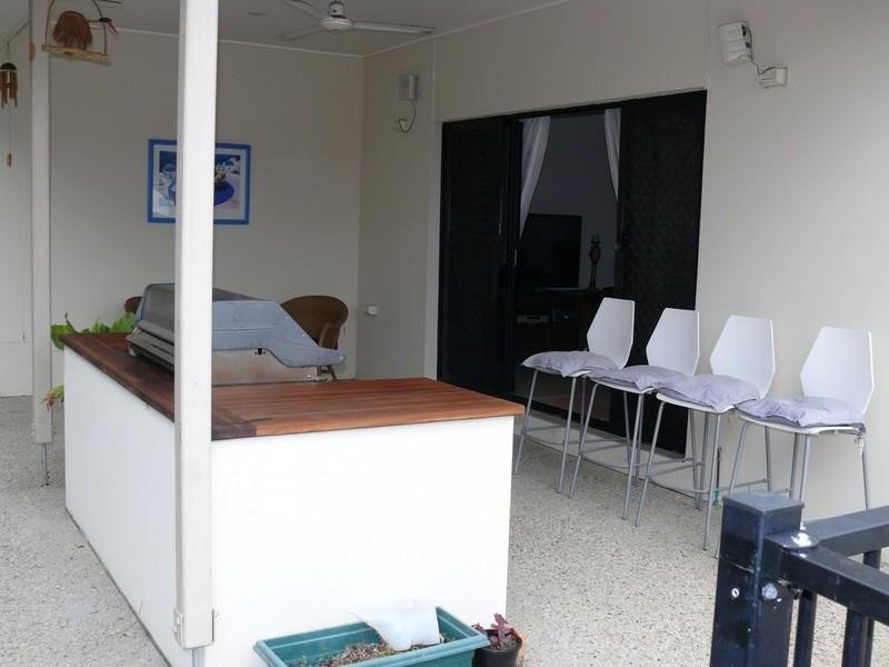 4 Ainslie Street, Pacific Pines QLD 4211