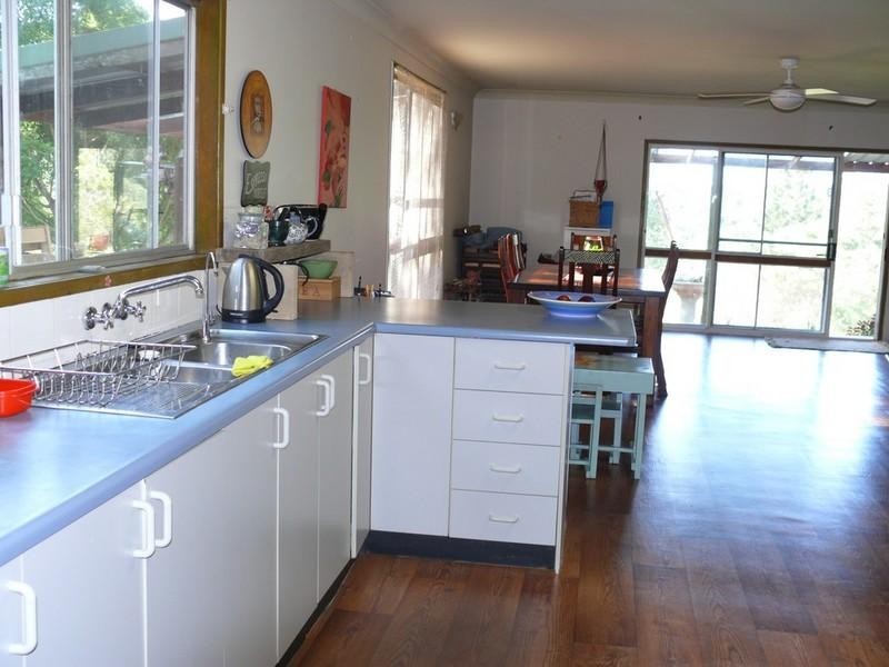 421 Ruffles Road, Willow Vale QLD 4209