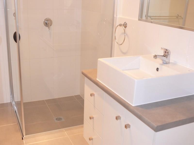 2/1 Humber Street, Upper Coomera QLD 4209