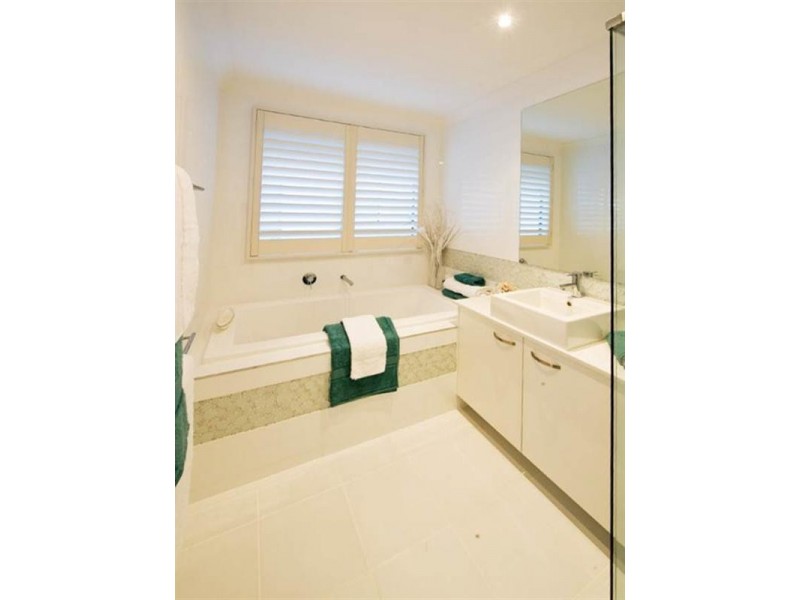 24 Homestead Circuit, Upper Coomera QLD 4209