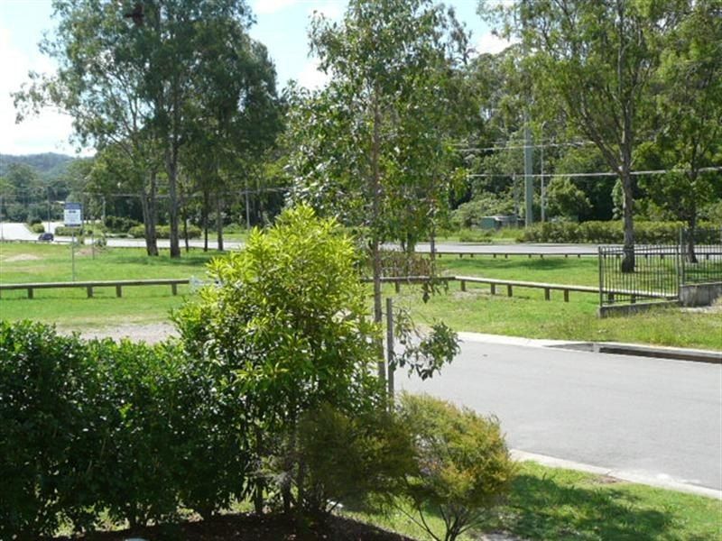1/18 Firecrest Close, Upper Coomera QLD 4209