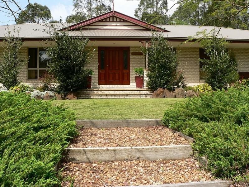 6 Nabberu Street, Maudsland QLD 4210